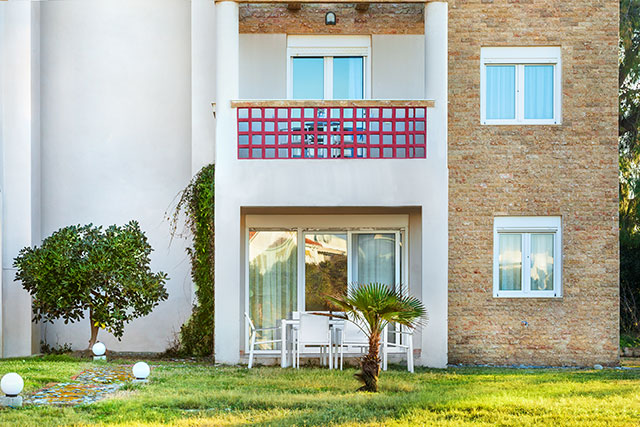 Sunset Villas 4 *